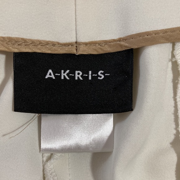 AKRIS, Melissa, Ivory, cotton blend side zip pants. Size, 4 - Picture 10 of 13